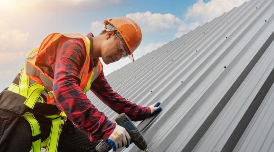 Professional residential roofers in Milford, NE